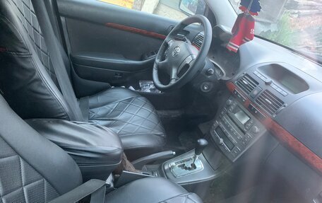 Toyota Avensis III рестайлинг, 2003 год, 730 000 рублей, 5 фотография