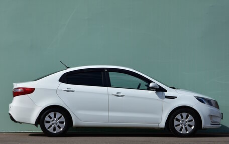 KIA Rio III рестайлинг, 2013 год, 947 000 рублей, 5 фотография