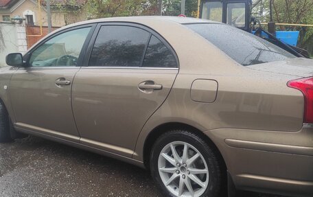 Toyota Avensis III рестайлинг, 2006 год, 800 000 рублей, 6 фотография