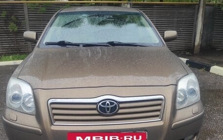 Toyota Avensis III рестайлинг, 2006 год, 800 000 рублей, 2 фотография
