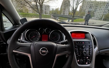 Opel Astra J, 2011 год, 700 000 рублей, 7 фотография
