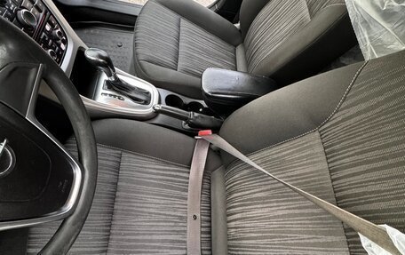 Opel Astra J, 2011 год, 700 000 рублей, 5 фотография