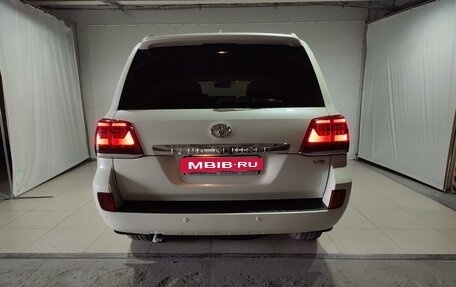 Toyota Land Cruiser 200, 2014 год, 4 250 000 рублей, 7 фотография