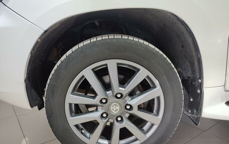 Toyota Land Cruiser 200, 2014 год, 4 250 000 рублей, 26 фотография