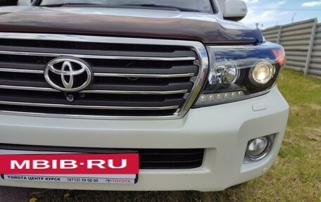 Toyota Land Cruiser 200, 2014 год, 4 250 000 рублей, 27 фотография