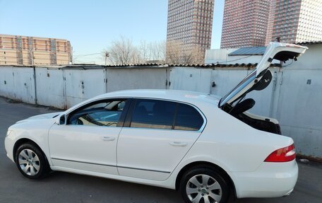 Skoda Superb III рестайлинг, 2011 год, 1 020 000 рублей, 8 фотография