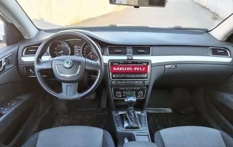 Skoda Superb III рестайлинг, 2011 год, 1 020 000 рублей, 9 фотография