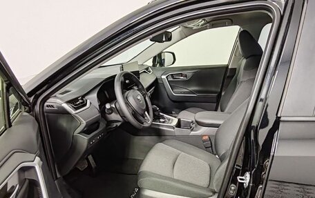 Toyota RAV4, 2025 год, 6 190 000 рублей, 16 фотография