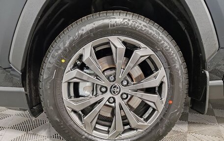 Toyota RAV4, 2025 год, 6 190 000 рублей, 18 фотография