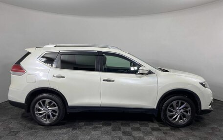 Nissan X-Trail, 2018 год, 1 930 000 рублей, 4 фотография