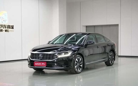 Volkswagen Passat B8 рестайлинг, 2022 год, 2 000 000 рублей, 1 фотография