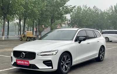 Volvo V60 II, 2021 год, 2 790 099 рублей, 1 фотография