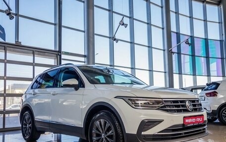 Volkswagen Tiguan II, 2021 год, 3 048 000 рублей, 1 фотография