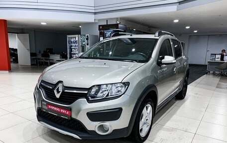 Renault Sandero II рестайлинг, 2018 год, 890 000 рублей, 1 фотография
