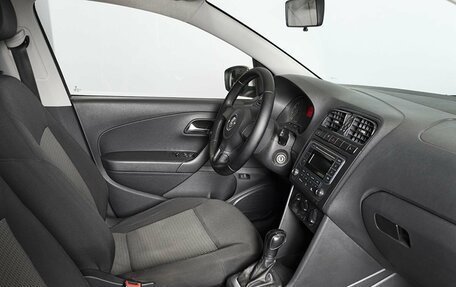 Volkswagen Polo VI (EU Market), 2013 год, 734 254 рублей, 4 фотография