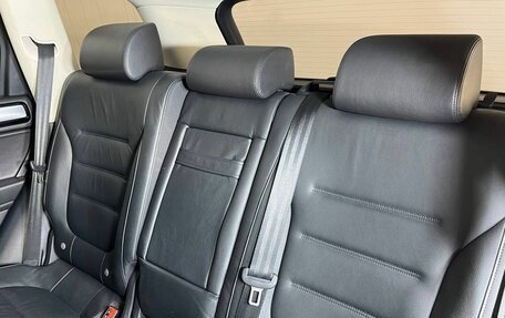 Volkswagen Touareg III, 2016 год, 2 870 000 рублей, 10 фотография