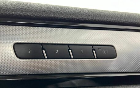 Volkswagen Touareg III, 2016 год, 2 870 000 рублей, 19 фотография