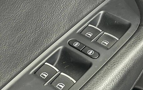 Volkswagen Touareg III, 2016 год, 2 870 000 рублей, 21 фотография
