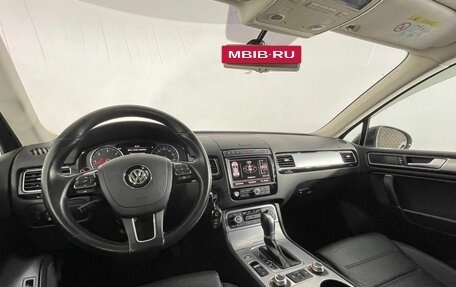 Volkswagen Touareg III, 2016 год, 2 870 000 рублей, 14 фотография