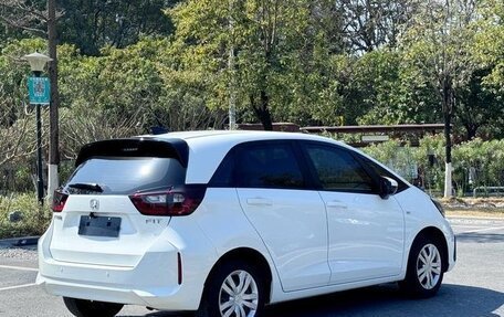 Honda Fit, 2022 год, 1 290 000 рублей, 4 фотография
