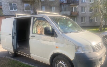 Volkswagen Transporter T5 рестайлинг, 2004 год, 730 000 рублей, 16 фотография