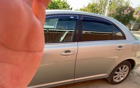Toyota Avensis III рестайлинг, 2005 год, 620 000 рублей, 10 фотография