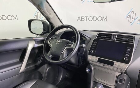 Toyota Land Cruiser Prado 150 рестайлинг 2, 2021 год, 5 975 000 рублей, 13 фотография