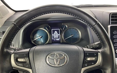 Toyota Land Cruiser Prado 150 рестайлинг 2, 2021 год, 5 975 000 рублей, 17 фотография