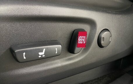 Toyota Land Cruiser Prado 150 рестайлинг 2, 2021 год, 5 975 000 рублей, 25 фотография