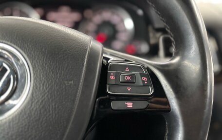 Volkswagen Touareg III, 2011 год, 1 747 000 рублей, 13 фотография