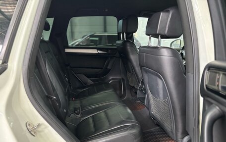 Volkswagen Touareg III, 2011 год, 1 747 000 рублей, 22 фотография