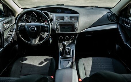 Mazda 3, 2012 год, 13 фотография