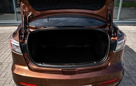 Mazda 3, 2012 год, 24 фотография