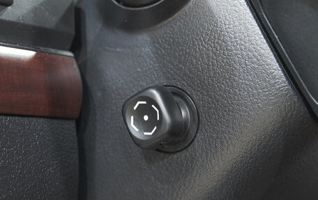 Toyota Land Cruiser 200, 2014 год, 4 449 000 рублей, 28 фотография