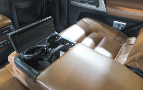 Toyota Land Cruiser 200, 2014 год, 4 449 000 рублей, 37 фотография