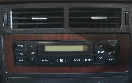 Toyota Land Cruiser 200, 2014 год, 4 449 000 рублей, 38 фотография