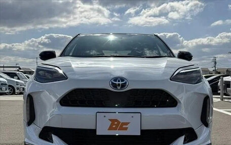 Toyota Yaris Cross, 2022 год, 1 500 060 рублей, 2 фотография