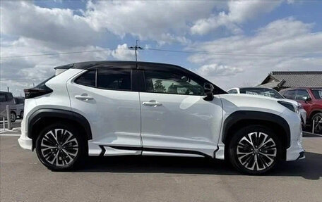Toyota Yaris Cross, 2022 год, 1 500 060 рублей, 8 фотография