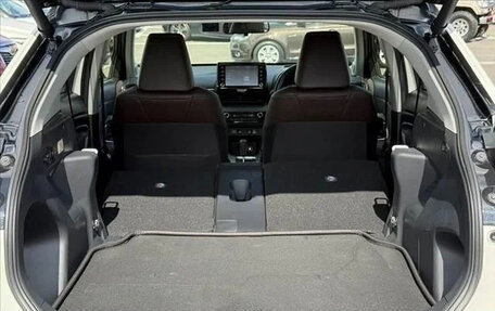 Toyota Yaris Cross, 2022 год, 1 500 060 рублей, 19 фотография