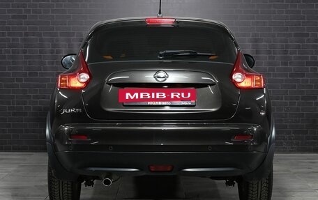 Nissan Juke II, 2013 год, 1 050 000 рублей, 5 фотография