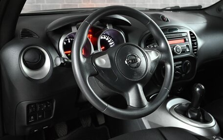 Nissan Juke II, 2013 год, 1 050 000 рублей, 14 фотография