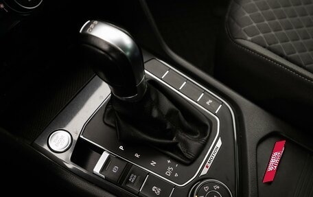 Volkswagen Tiguan II, 2017 год, 1 990 000 рублей, 25 фотография