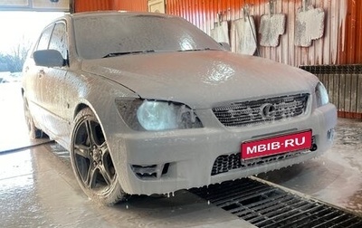 Toyota Altezza, 1999 год, 810 000 рублей, 1 фотография