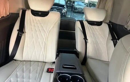 Mercedes-Benz V-Класс, 2021 год, 4 138 000 рублей, 8 фотография