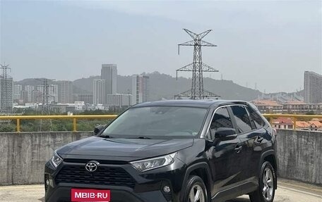 Toyota RAV4, 2022 год, 2 380 101 рублей, 1 фотография