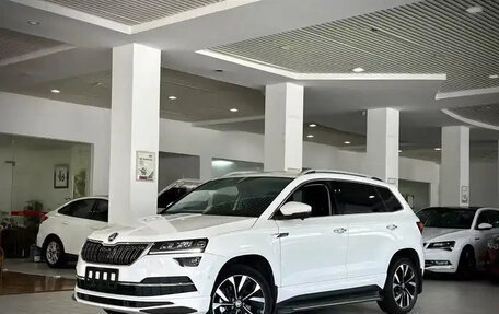 Skoda Karoq I, 2023 год, 2 150 007 рублей, 1 фотография
