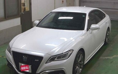 Toyota Crown, 2021 год, 3 580 000 рублей, 1 фотография