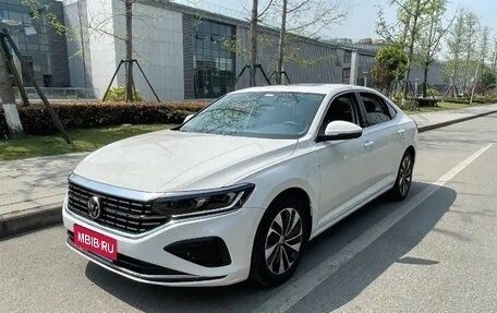 Volkswagen Passat B8 рестайлинг, 2022 год, 1 990 000 рублей, 1 фотография