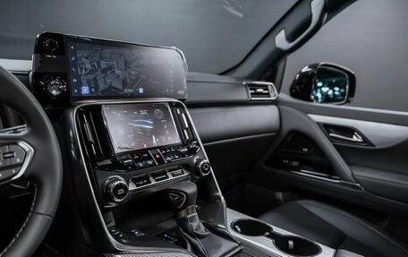 Lexus LX, 2024 год, 17 350 000 рублей, 17 фотография