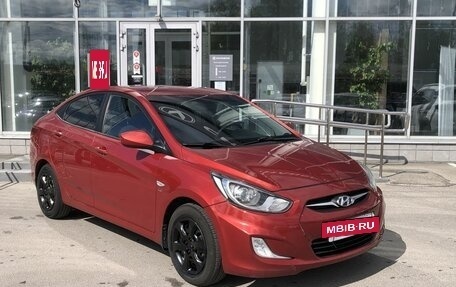 Hyundai Solaris II рестайлинг, 2011 год, 686 000 рублей, 3 фотография